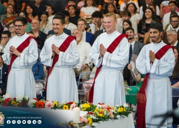 أربعة كهنة جدد من معهد أم الفادي