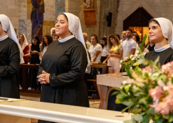 La Iglesia de Tierra Santa celebra el ingreso de tres nuevas novicias a las Hermanas del Rosario
