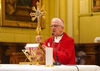 La Exaltación de la Santa Cruz: Puente entre la Historia y la Redención