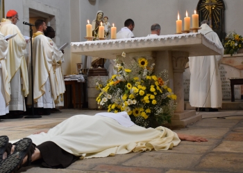 Profesión solemne en el convento Carmelita del Pater Noster