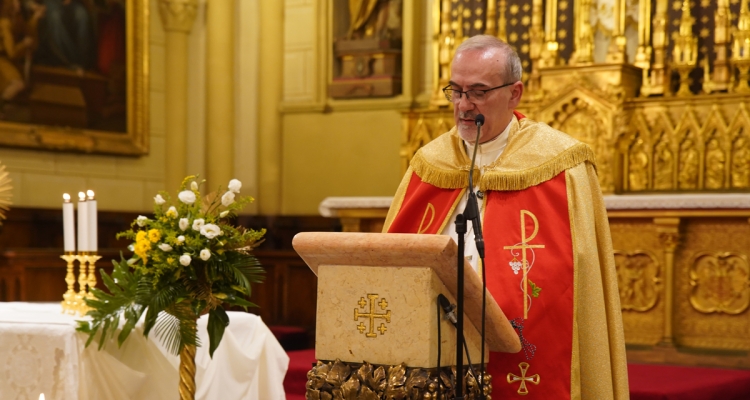 الكاردينال بيتسابالا يشكر البابا فرنسيس على رسالته وتضامنه