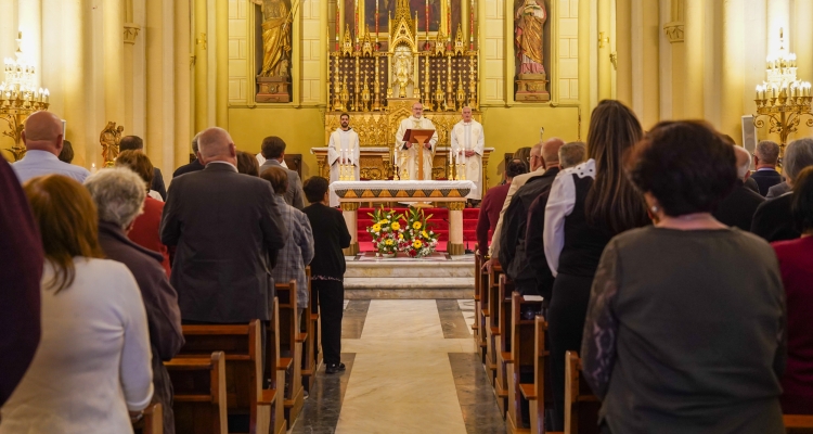الاحتفال بالقداس السنوي لجمعية مار منصور في القدس