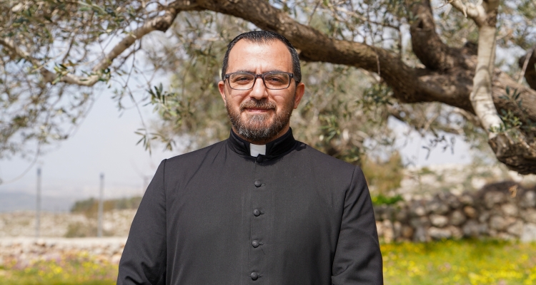 Father Samuel Rendon Latin Patriarchate of Jerusalem - Reviving Hope in Lent with Fr. Remon ...