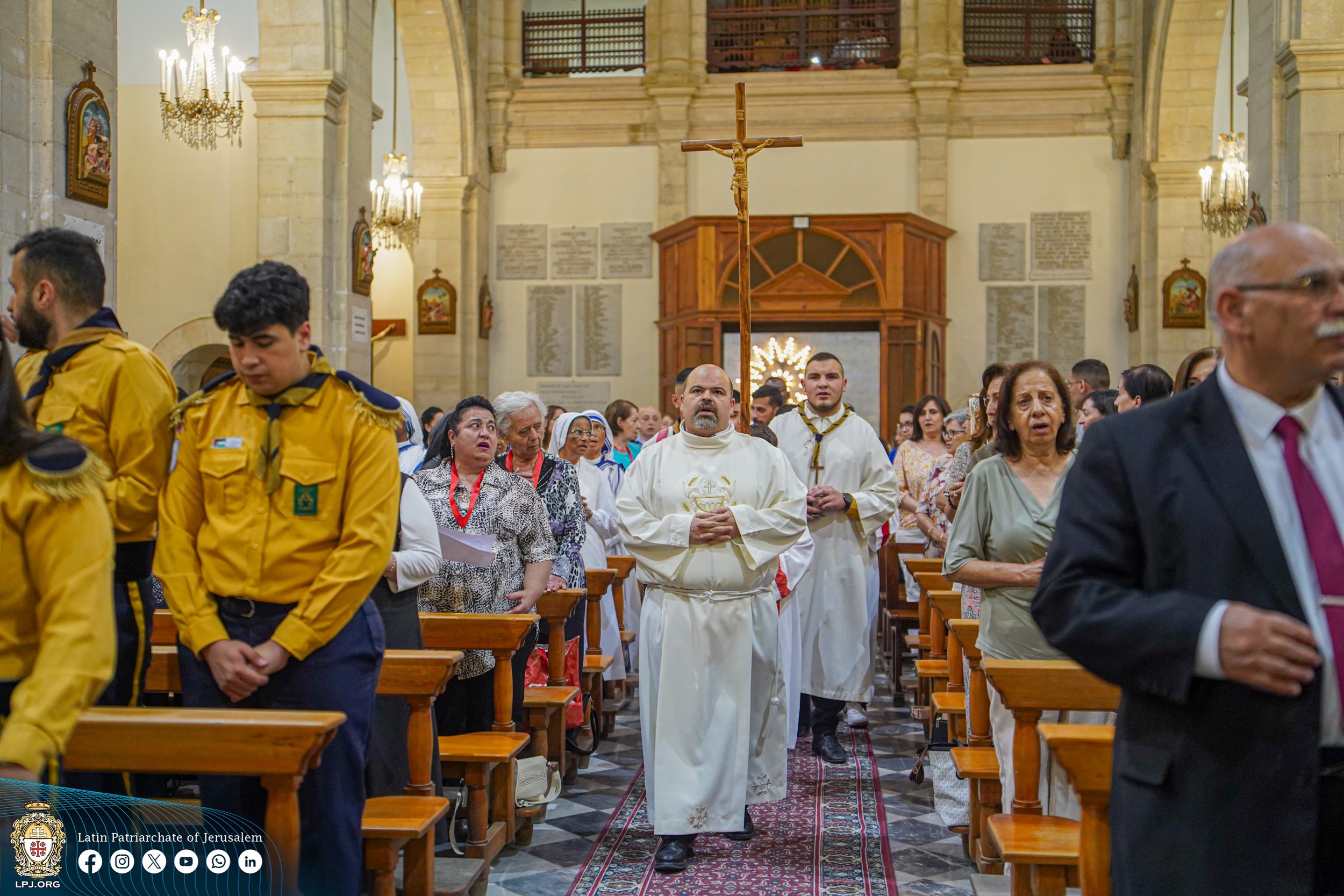 بيت لحم تحتفل بعيد قلب يسوع الأقدس