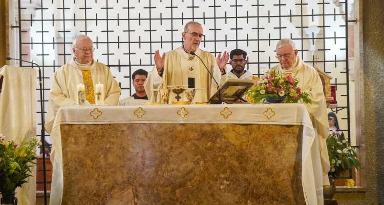 Cardinal Pizzaballa celebrates the Feast of St. Clare of Assisi in Jerusalem