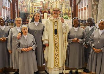 Nazareth célèbre les voeux perpetuels de Sr. Rawan Younes