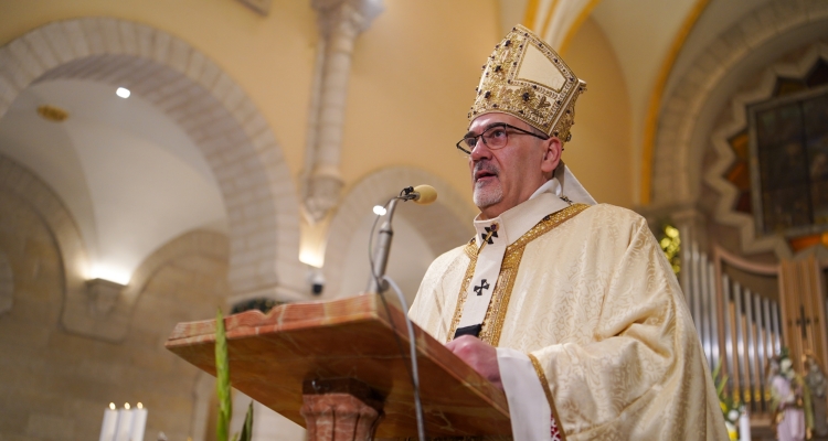 عِظَةُ عَشيّةُ عِيدِ ٱلْمِيلَادِ 2025