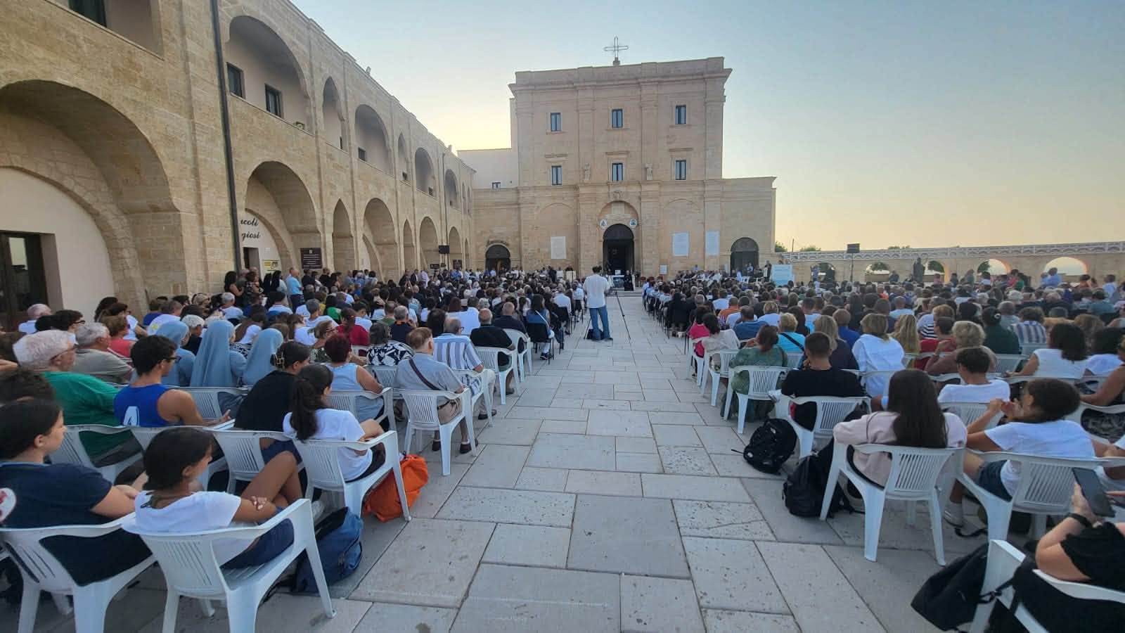 Cardinal Pizzaballa in Puglia: Being Builders of Peace in the Heart of the Mediterranean